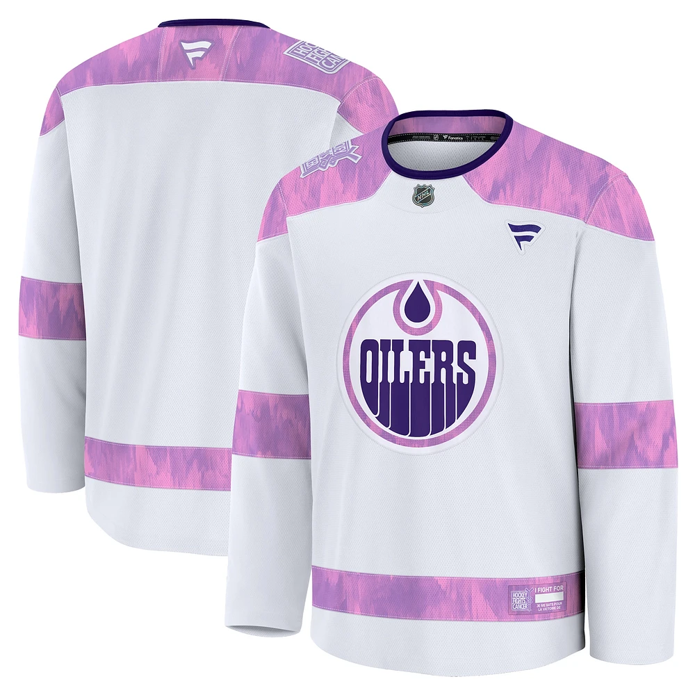 Maillot d'entraînement blanc Fanatics pour hommes des Oilers d'Edmonton 2024 Hockey Fights Cancer