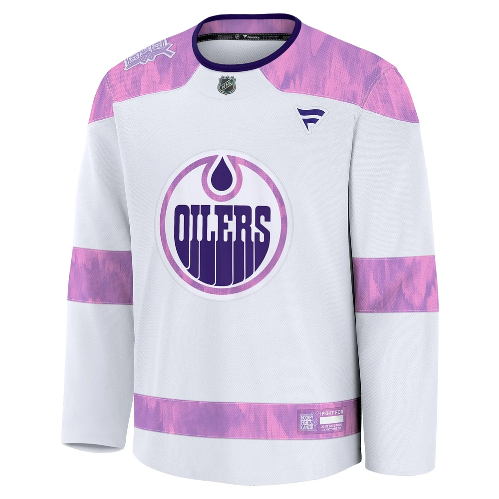 Maillot d'entraînement blanc Fanatics pour hommes des Oilers d'Edmonton 2024 Hockey Fights Cancer