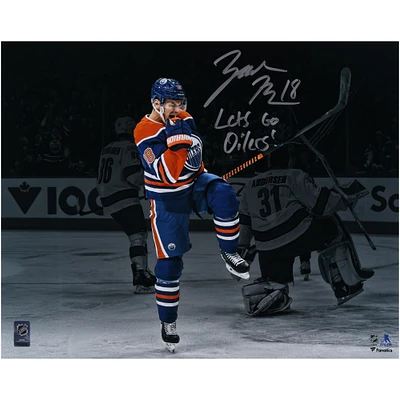 Maillot bleu autographié de 16" x 20" de Zach Hyman des Oilers d'Edmonton célébrant la victoire avec l'inscription "Allons-y les Oilers !"