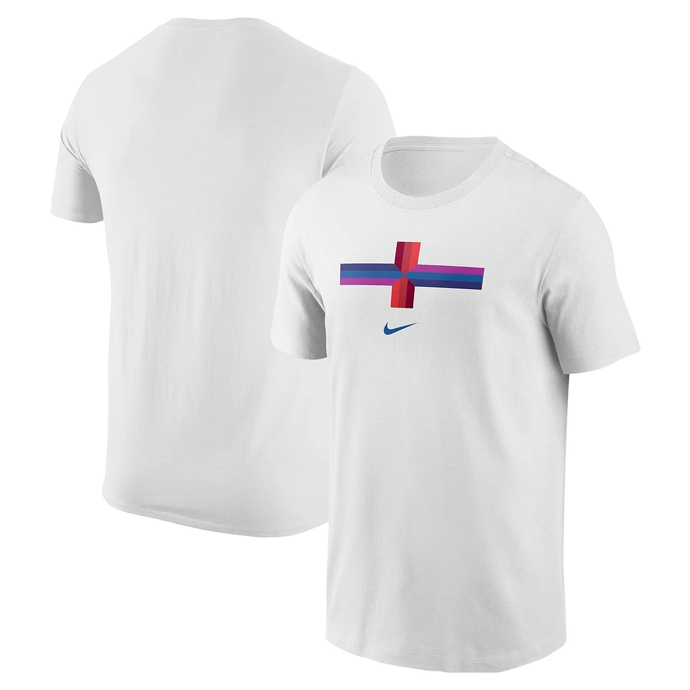 T-shirt en coton à base localisée de l'équipe nationale d'Angleterre Nike blanc pour homme