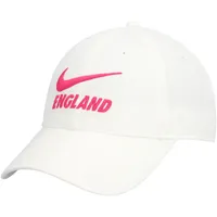 Casquette réglable Nike blanche pour femme de l'équipe nationale d'Angleterre Campus