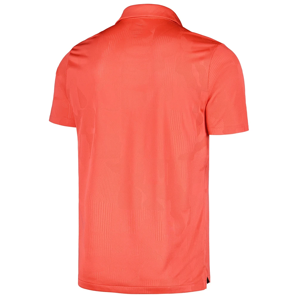 Polo de performance Nike Farmers Insurance Open Tour Jacquard rouge pour homme