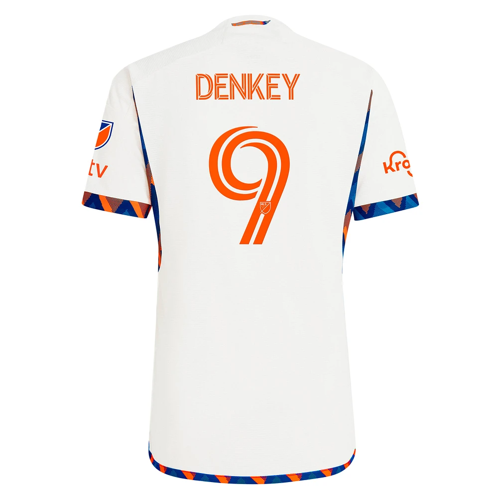 Maillot de joueur authentique adidas Kévin Denkey FC Cincinnati 2024 The Canvas Kit pour homme
