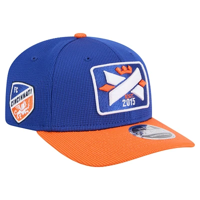 Casquette extensible à boutons-pression New Era bleu/orange FC Cincinnati 2025 Jersey Hook 9SEVENTY pour homme