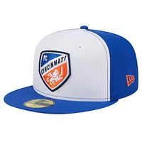 Casquette ajustée 59FIFTY New Era pour homme, blanc/bleu, FC Cincinnati 2024 Kick Off Collection