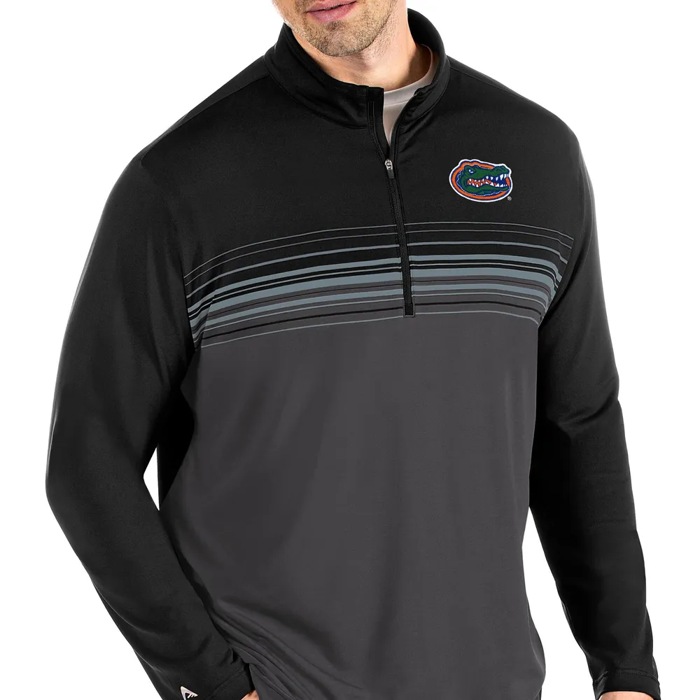 Nike / Men's Baltimore Ravens Logo Pacer Grey Half-Zip Pullover