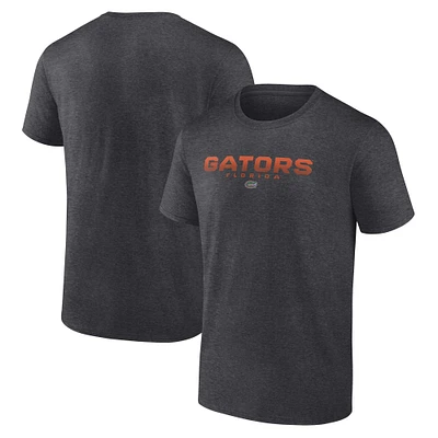 T-shirt Fanatics Heather Charcoal pour homme avec cicatrices de bataille emblématiques des Florida Gators