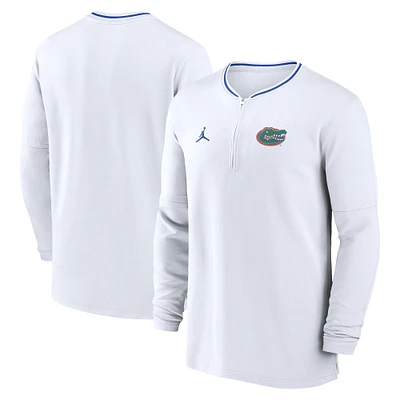 Haut à manches longues demi-zip Jordan Brand blanc Florida Gators 2024 Sideline Coach Performance pour homme