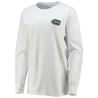 T-shirt blanc à manches longues Pressbox pour femmes des Gators Traditions Pennant