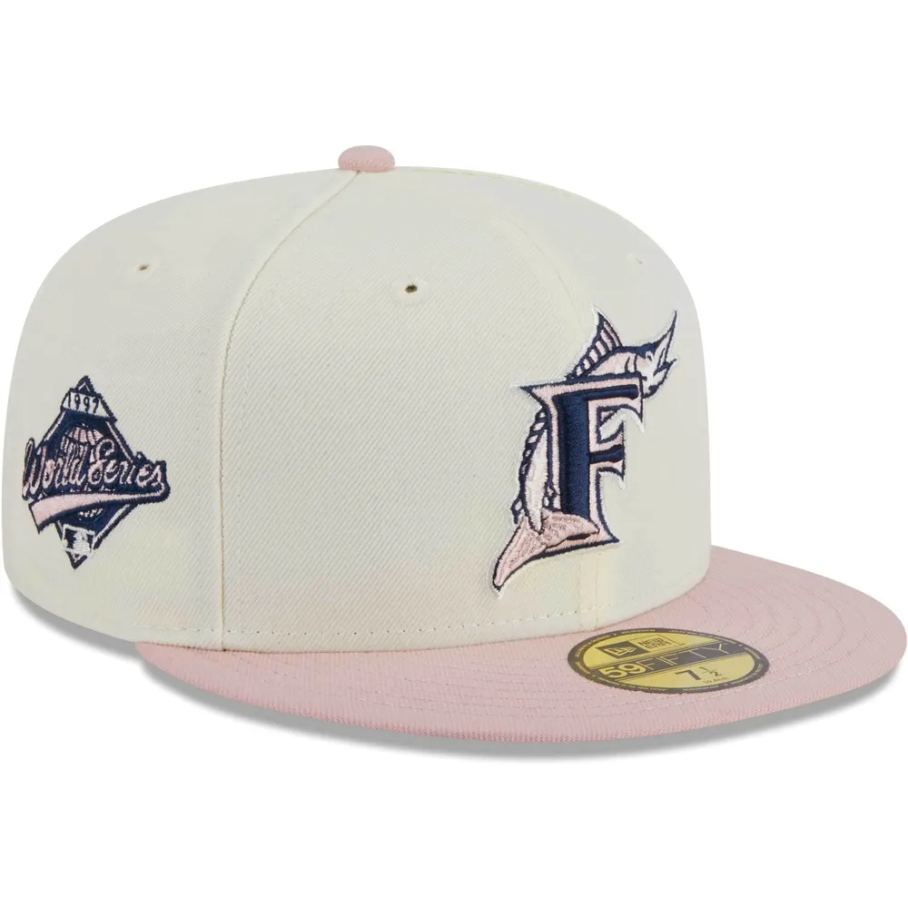 Men's New Era White/Pink York Yankees Chrome Rogue 59FIFTY Fitted Hat