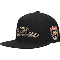 Casquette Snapback noire Mitchell & Ness Florida Panthers Core Team Script 2.0 pour hommes