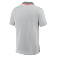Polo piqué gris à bordures avec badge en grille demi-teintes Tempo pour homme