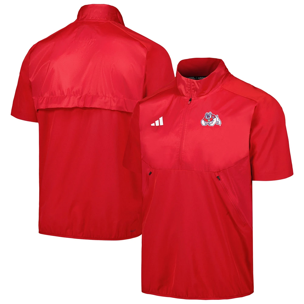 Veste adidas rouge Fresno State Bulldogs Sideline AEROREADY Raglan à manches courtes et quart de zip pour hommes