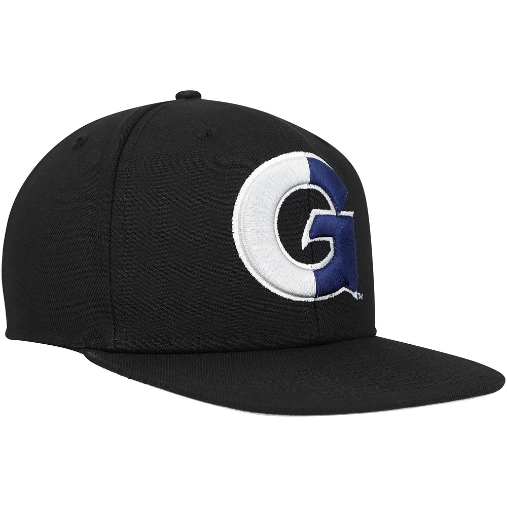 Casquette ajustée Georgetown Hoyas Lifestyle Mitchell & Ness pour homme, noire