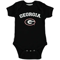 Infant Black Georgia Bulldogs Arch & Logo Bodysuit