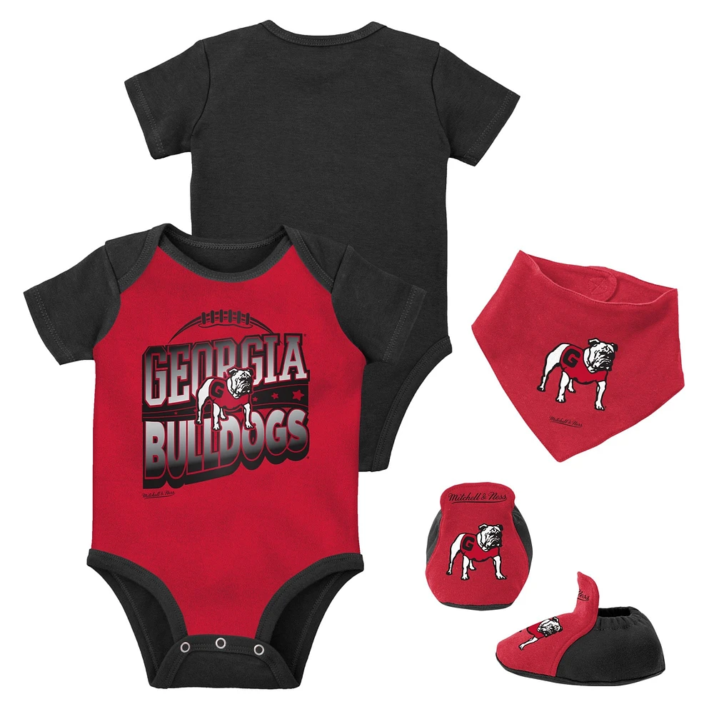 Ensemble de 3 bodys, bavoirs et chaussons Mitchell & Ness pour bébé Georgia Bulldogs, noir/rouge