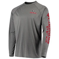 T-shirt à manches longues raglan Columbia Charcoal Georgia Bulldogs Terminal Tackle Omni-Shade pour homme