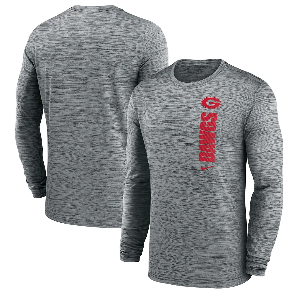 Men's Nike Georgia Bulldogs 2024 Sideline Velocity Performance Long Sleeve T-Shirt