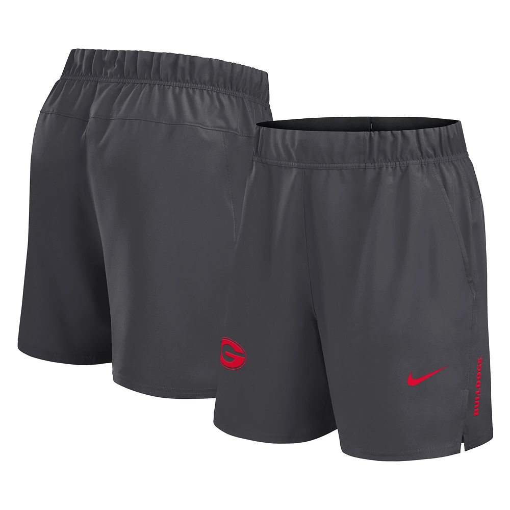 Short Nike Primetime Woven Victory Performance gris Georgia Bulldogs pour homme