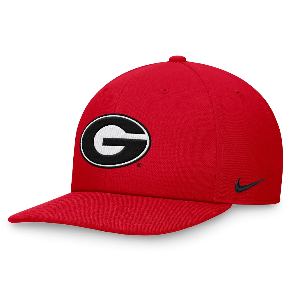 Men's Nike Red Georgia Bulldogs On-Field Pro Bill Snapback Hat