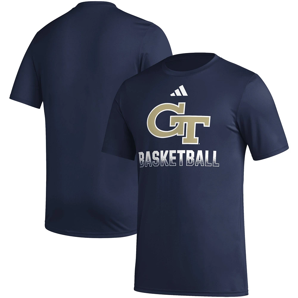 T-shirt d'avant-match de basketball adidas Georgia Tech Yellow Jackets Fadeaway pour hommes, AEROREADY