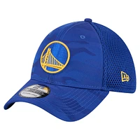 Casquette New Era Royal Golden State Warriors Subtle Camo 39THIRTY Flex pour homme
