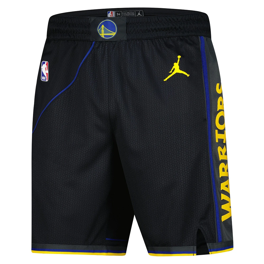 Short Nike Swingman noir Golden State Warriors Statement Edition pour homme