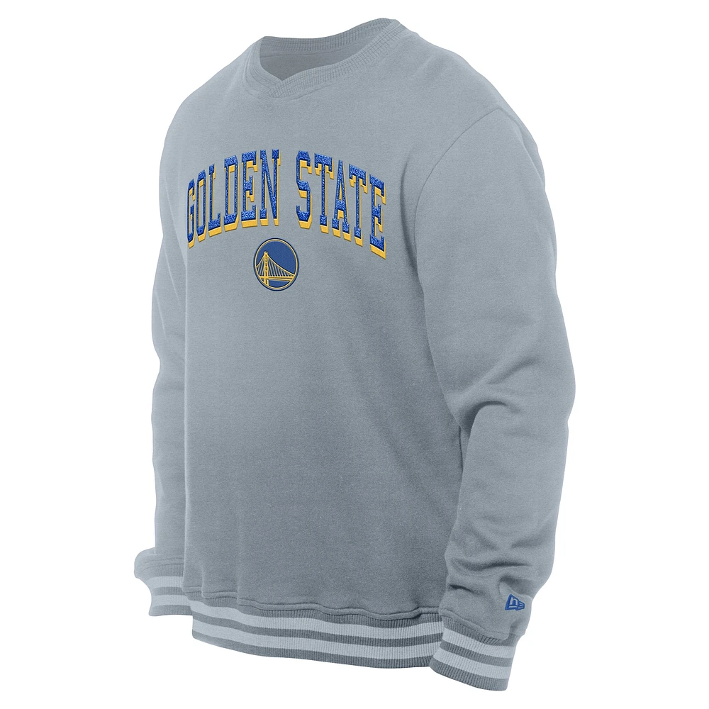 Sweat-shirt à capuche croisé en chenille Golden State Warriors gris New Era pour homme