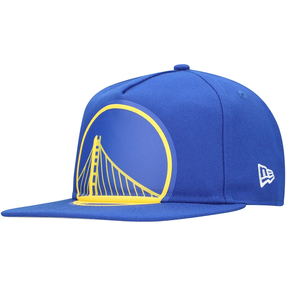 Casquette snapback surdimensionnée avec logo imprimé bouffant Royal Golden State Warriors New Era pour homme