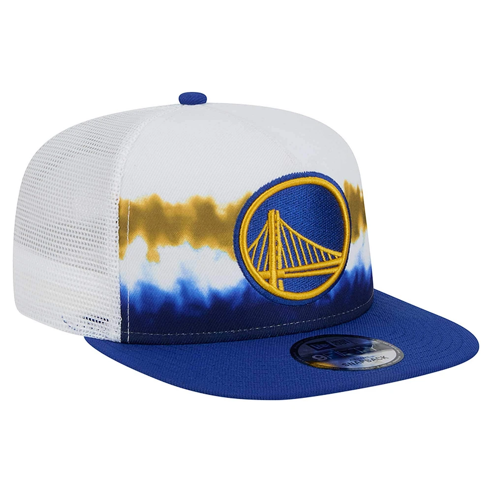 Casquette snapback Dip-Dye 9FIFTY A-Frame Trucker pour homme New Era blanche/bleu marine Golden State Warriors