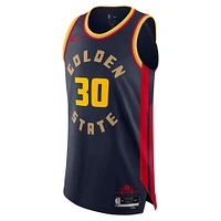 Maillot de joueur authentique Nike Stephen Curry bleu marine Golden State Warriors 2024/25 pour homme - Édition City