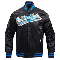 Veste universitaire en satin à bouton-pression complète Pro Standard pour hommes, Golden State Warriors Script Tail, noire