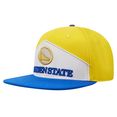 Casquette réglable Pro Standard Gold/Royal Golden State Warriors Pinch Chevron pour hommes