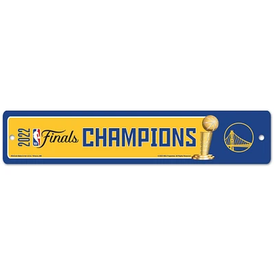 WinCraft Panneau de rue Golden State Warriors 2022 NBA Finals Champions 3,75'' x 19''