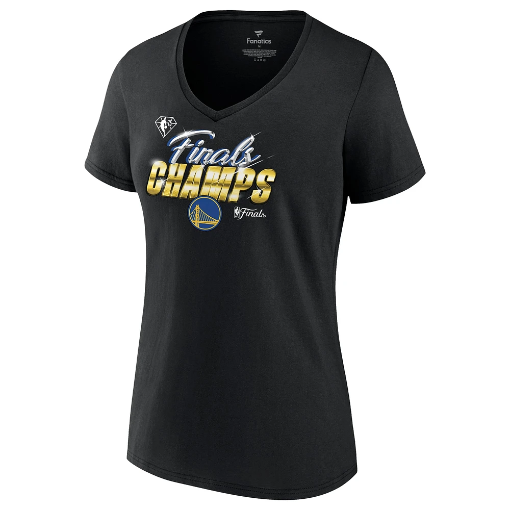 T-shirt noir à col en V signature Fanatics pour femmes des Golden State Warriors 2022 NBA Finals Champions Forward Roster