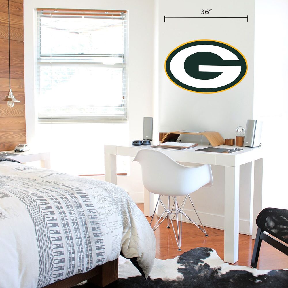 Green Bay Packers 36'' x 36'' Team Logo Repositionable Wall - Decal