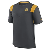 Men's Nike Heathered Charcoal/Gold Green Bay Packers Sideline Player Performance - T-Shirt