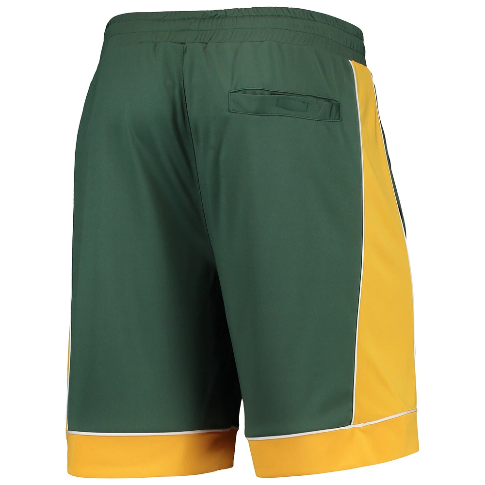 Men's Starter Green Bay Packers Fan Favorite - Shorts