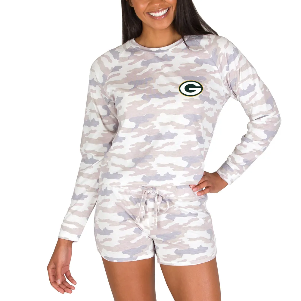 Lids Green Bay Packers Concepts Sport Women's Encounter Long Sleeve Top &  Short Set - Camo