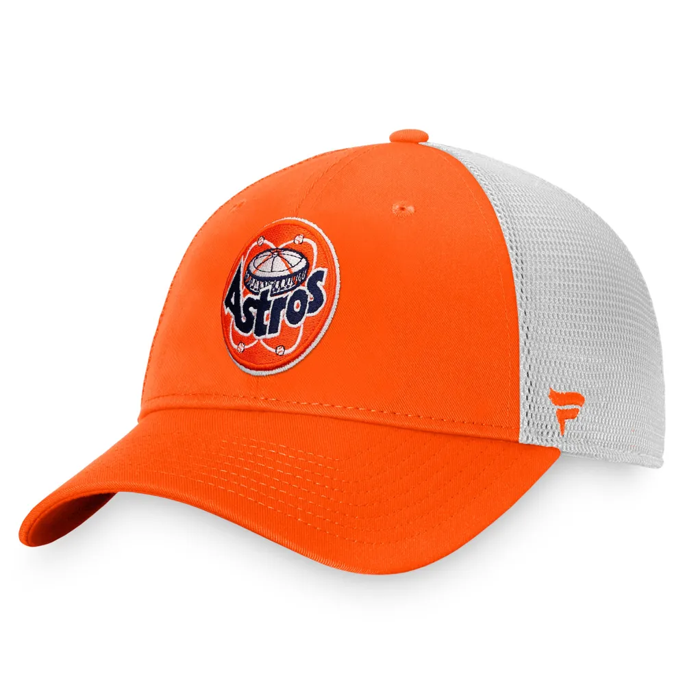 Men's Fanatics Branded Gray Houston Astros Cooperstown Collection Core  Trucker Snapback Hat