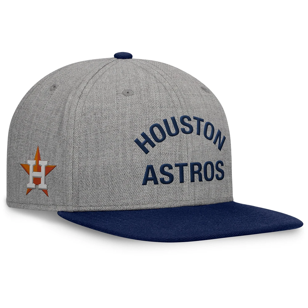 Casquette Snapbuckle à bord plat Houston Astros Elements Fanatics gris chiné/bleu marine pour hommes