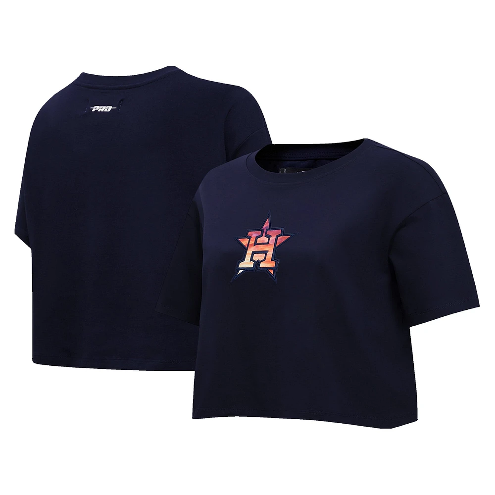 T-shirt court Pro Standard Navy Houston Astros Painted Sky Boxy pour femmes