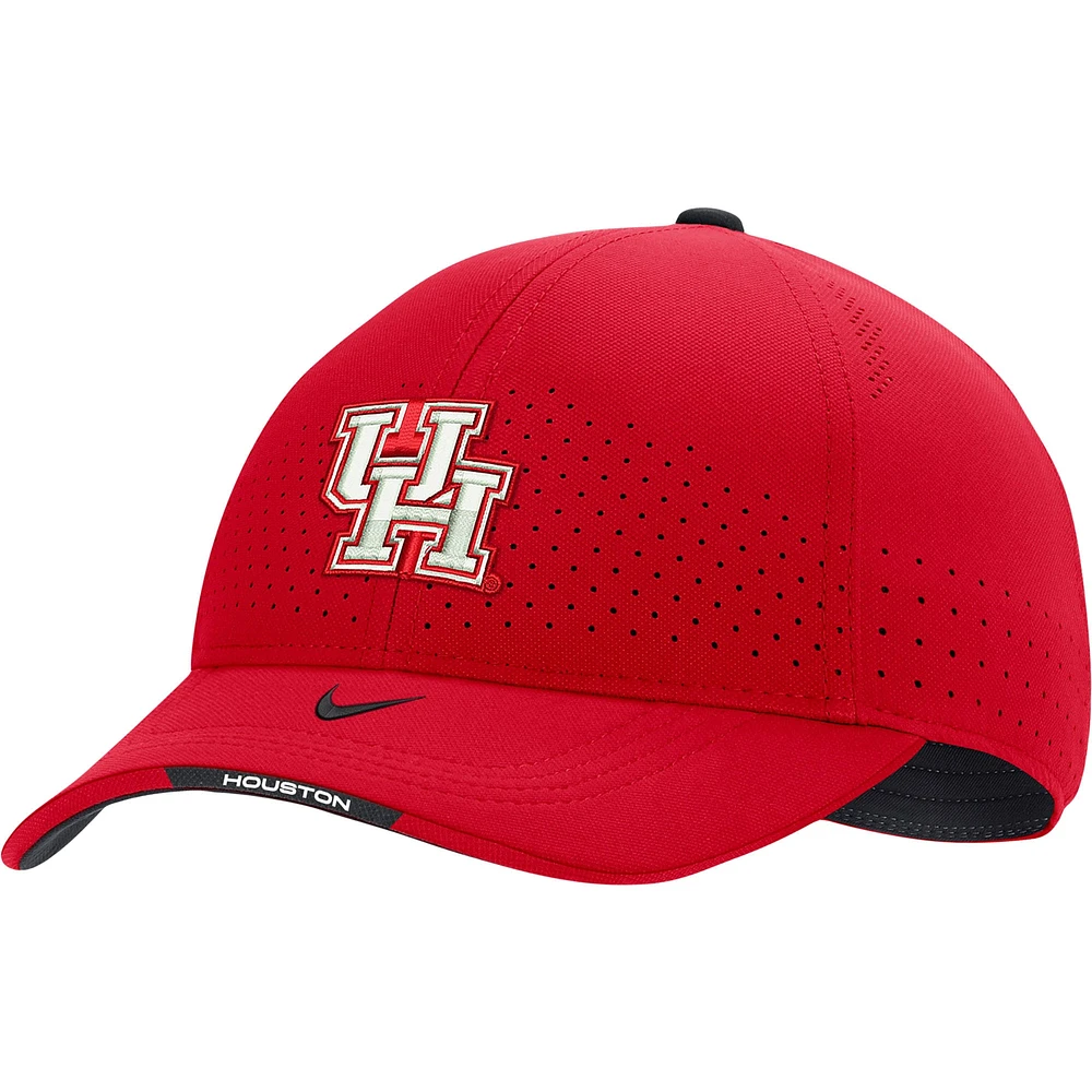 Men's Nike Red Houston Cougars 2022 Sideline Classic99 Swoosh Performance Flex Hat