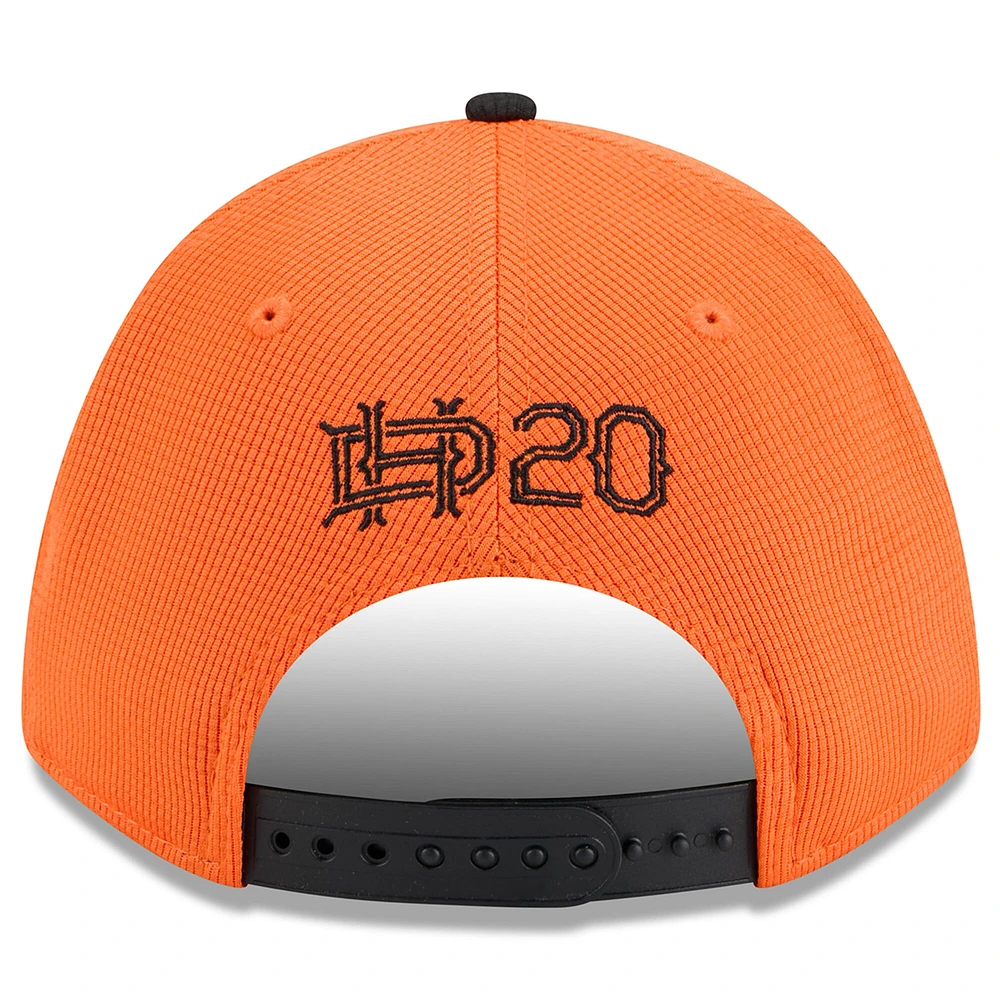 Casquette ajustable Houston Dynamo FC 2025 Orange New Era pour homme avec 9FORTY M-Crown