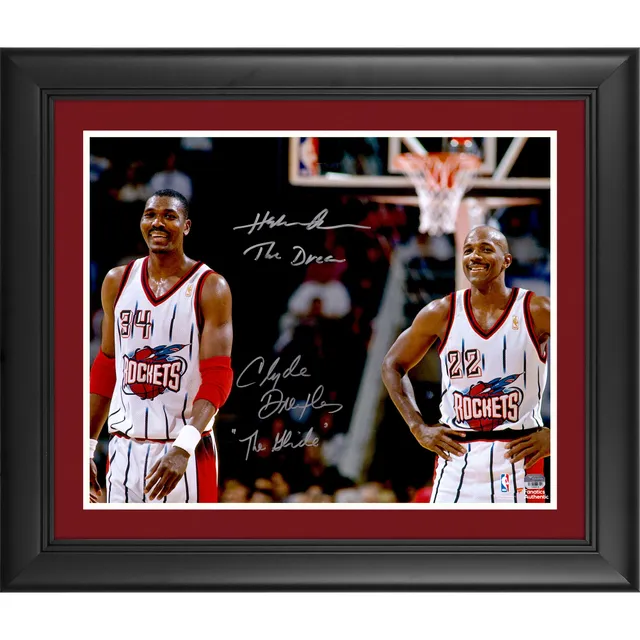 Autographed Houston Rockets Hakeem Olajuwon Fanatics Authentic