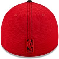 Men's New Era Red Houston Rockets Team Dash 39THIRTY - Flex Hat