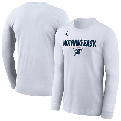 T-shirt à manches longues Nike Howard Bison 2025 On-Court Bench pour homme, blanc