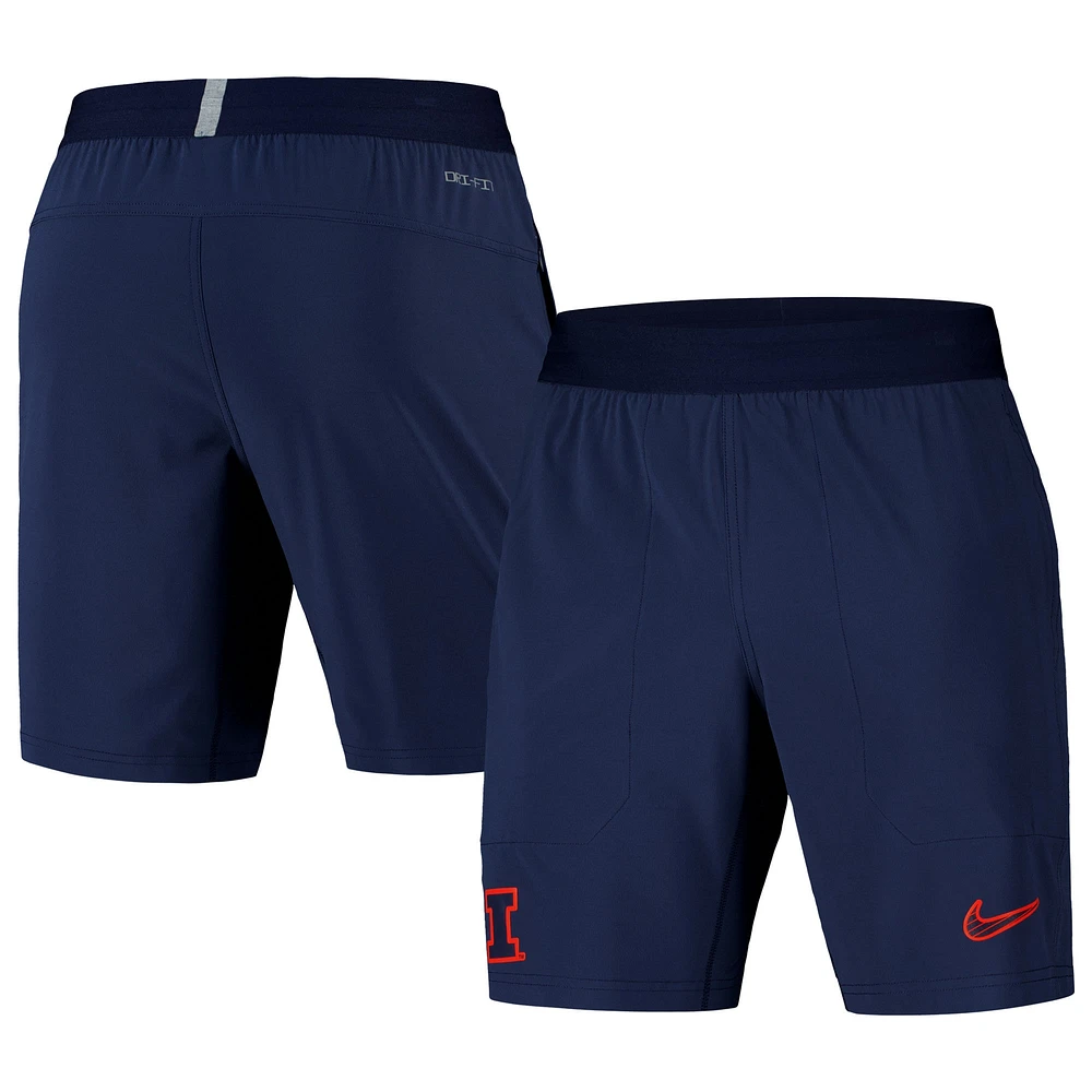 Short tissé Nike Illinois Fighting Illini 2024/25 Sideline Performance pour homme, bleu marine