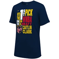 T-shirt unisexe Stadium Essentials Caitlin Clark Navy Indiana Fever 2024 WNBA Draft First Pick Verbiage