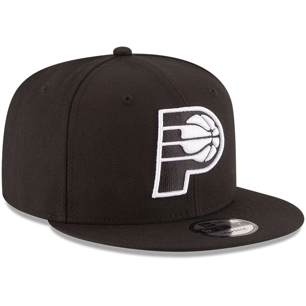 Men's New Era Black Indiana Pacers Black & White Logo 9FIFTY Adjustable Snapback Hat